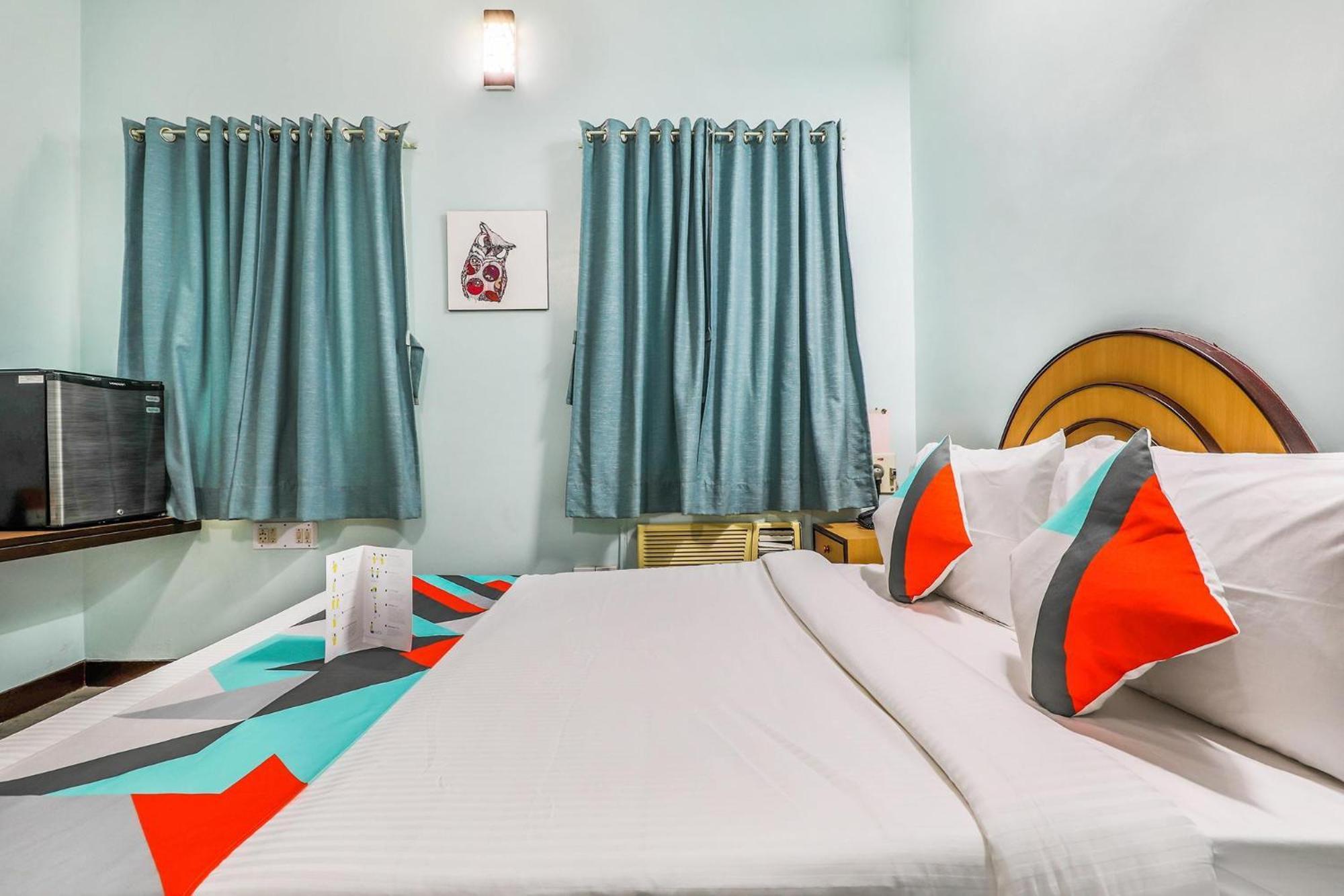 Fabexpress Santhi Inn - 500 Meters From Promenade Beach Ποντισερί Εξωτερικό φωτογραφία