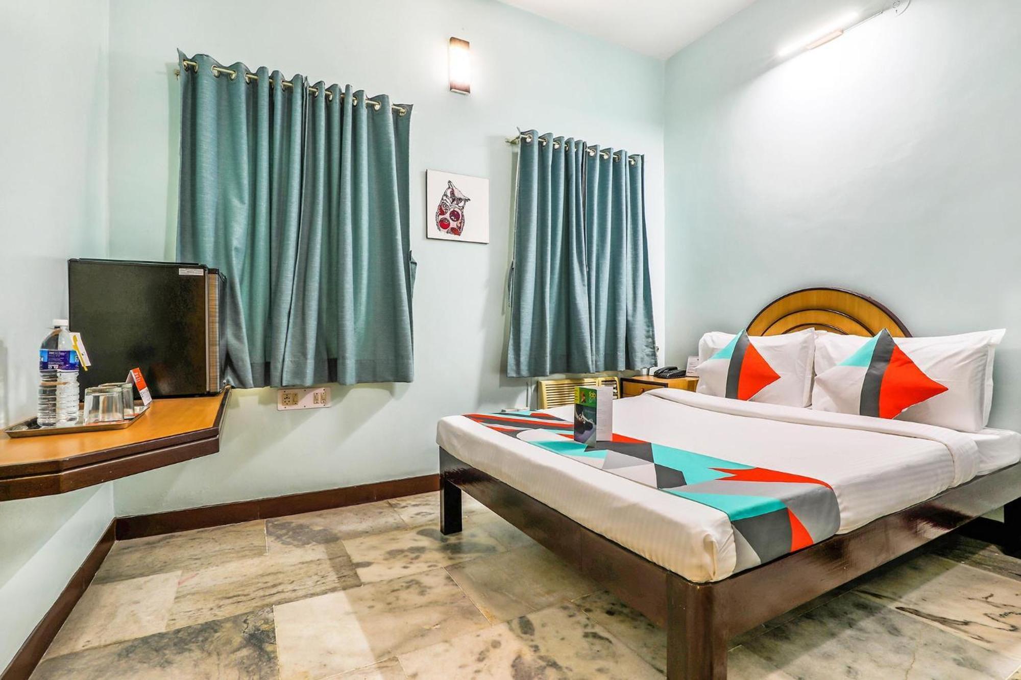 Fabexpress Santhi Inn - 500 Meters From Promenade Beach Ποντισερί Εξωτερικό φωτογραφία